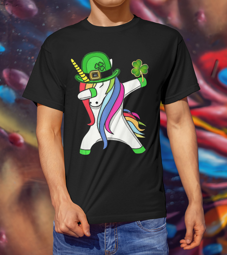 Lepricorn Unicorn Leprechaun St.P Clover Hat Dabbing T-Shirt
