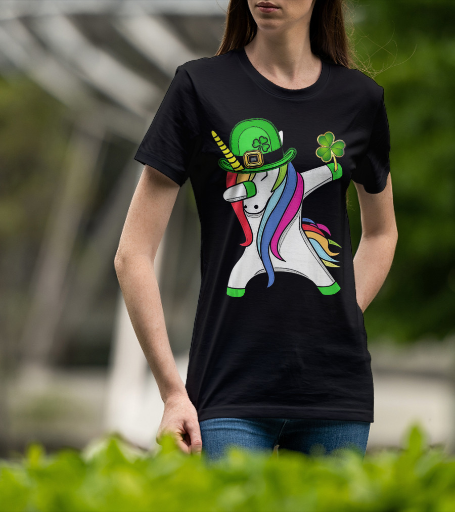 Lepricorn Unicorn Leprechaun St.P Clover Hat Dabbing T-Shirt