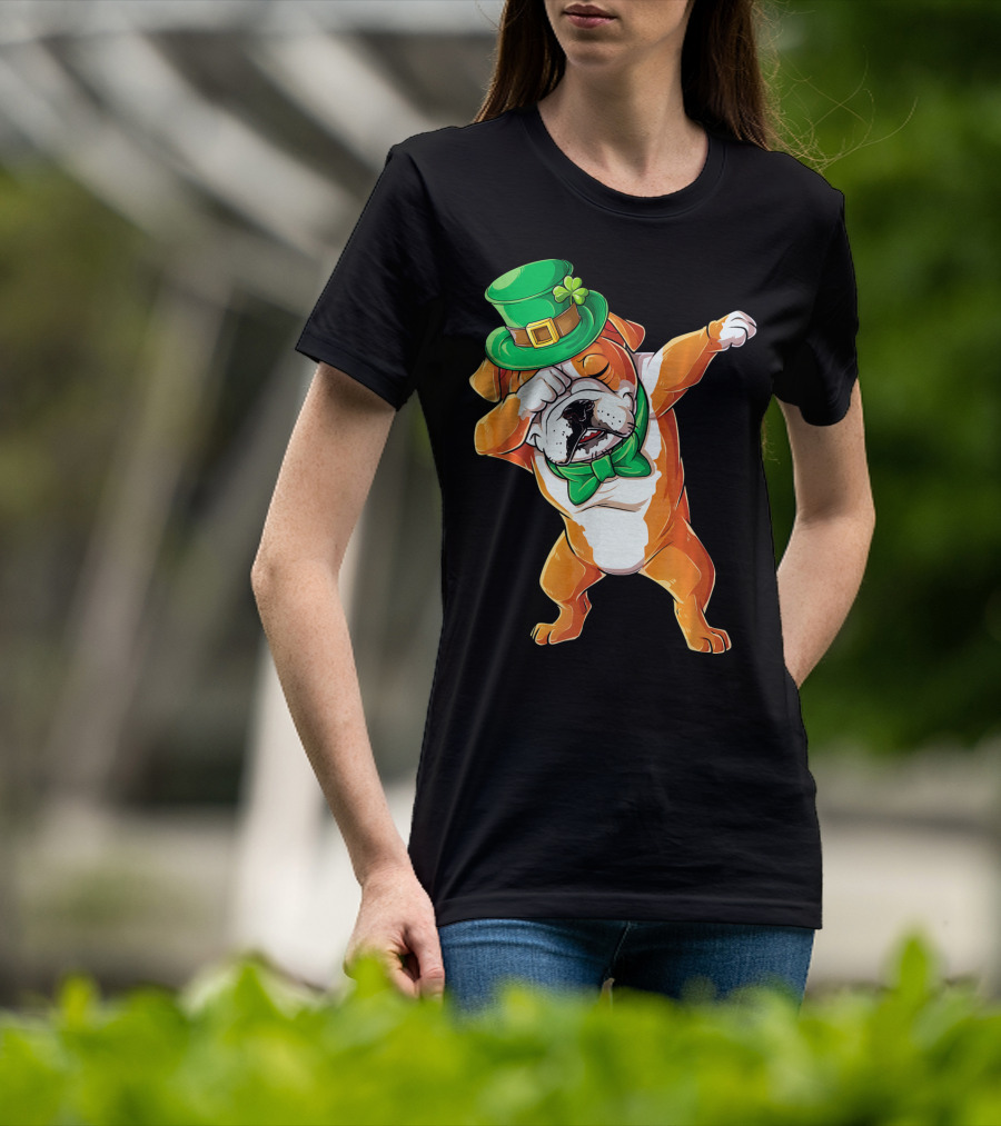 St. Patrick's Day Dabbing English Bulldog T-Shirt