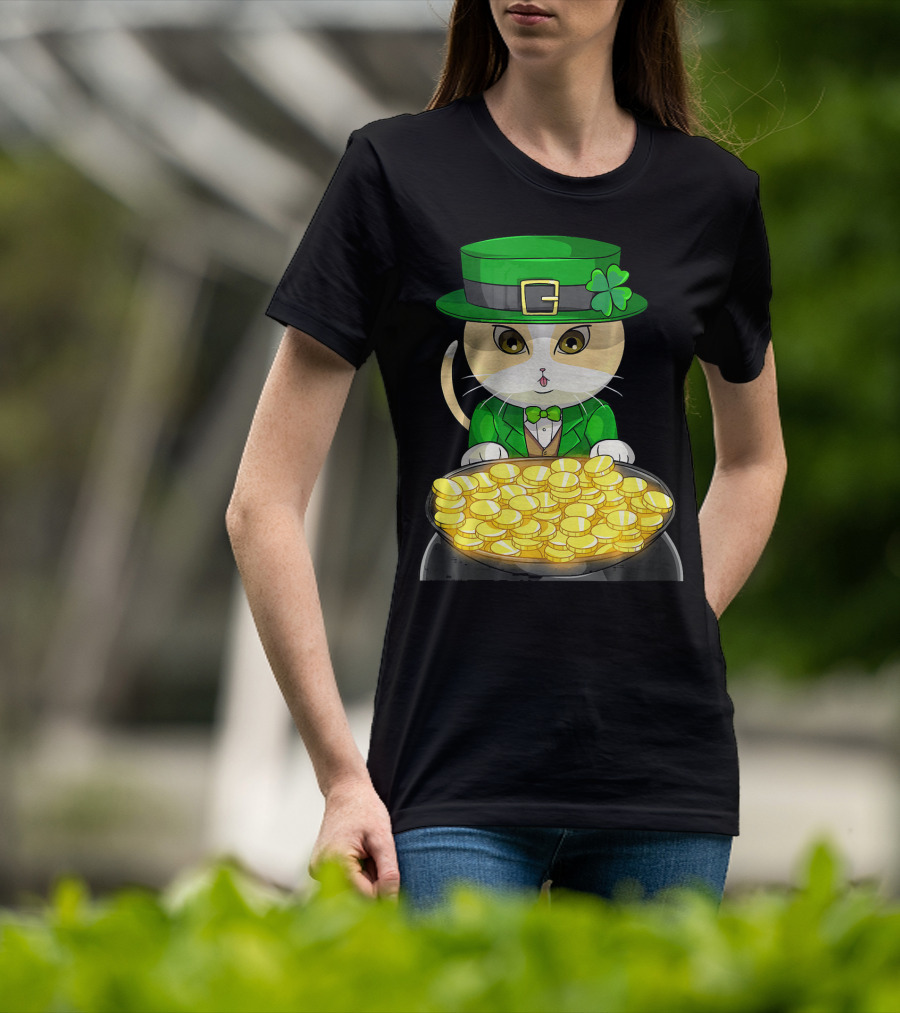 Exotic Cat Leprechaun With Pot Of Gold Funny Cat Lover T-Shirt