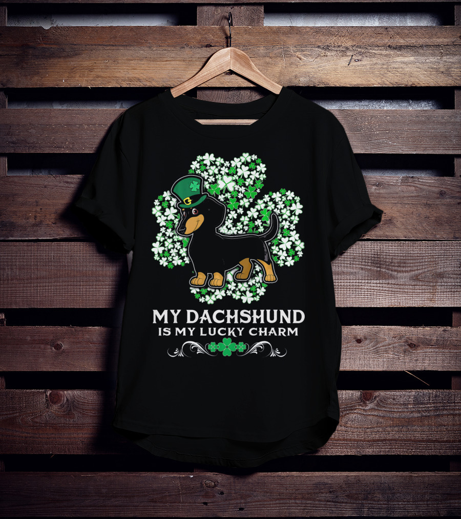 My Dachshund Is My Lucky Charm St. Patrick's Day Clover Hat Dog T-Shirt