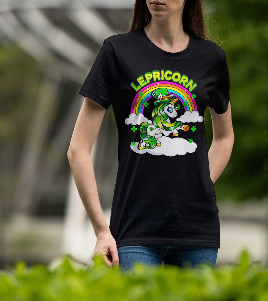 LEPRICORN St Patricks Day Girls Unicorn Iris Rainbow Clover T-Shirt