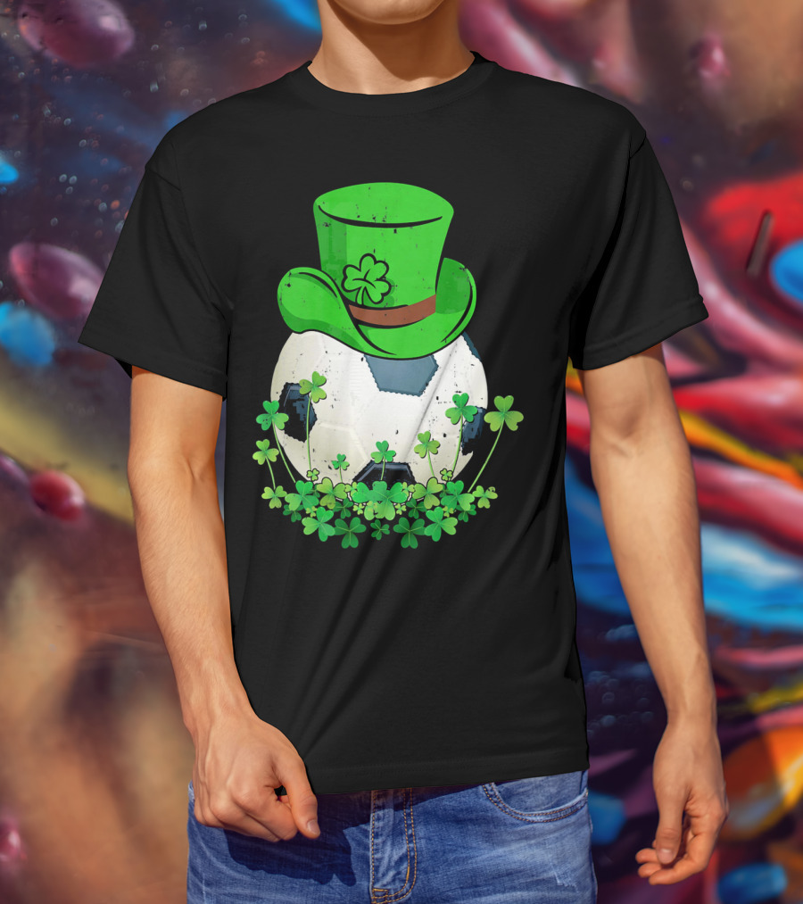Shamrock Soccer Ball With Leprechaun Hat St Patricks Day T-Shirt