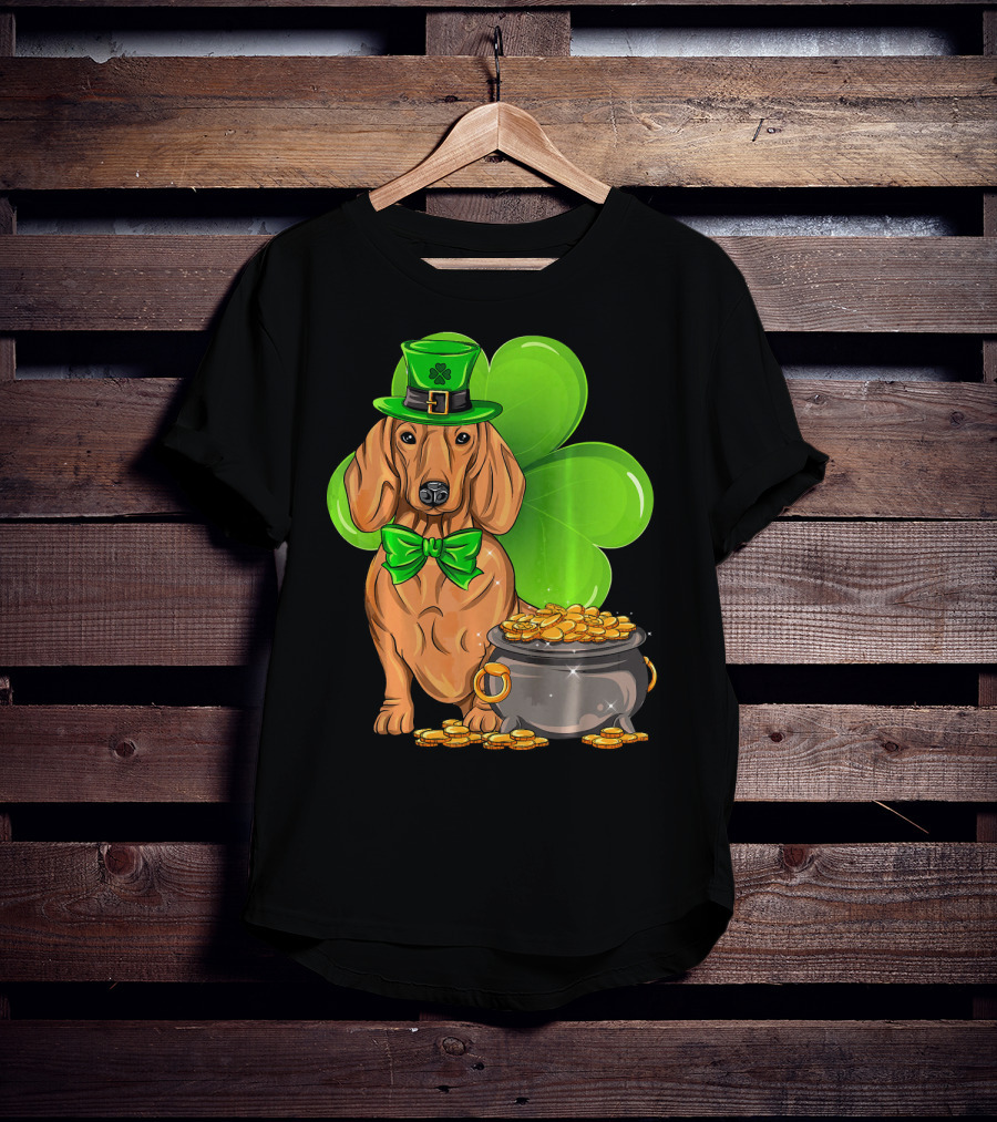 Dachshund St Patricks Day Leprechaun Dog Shamrock Hat Pot Of Gold T-Shirt