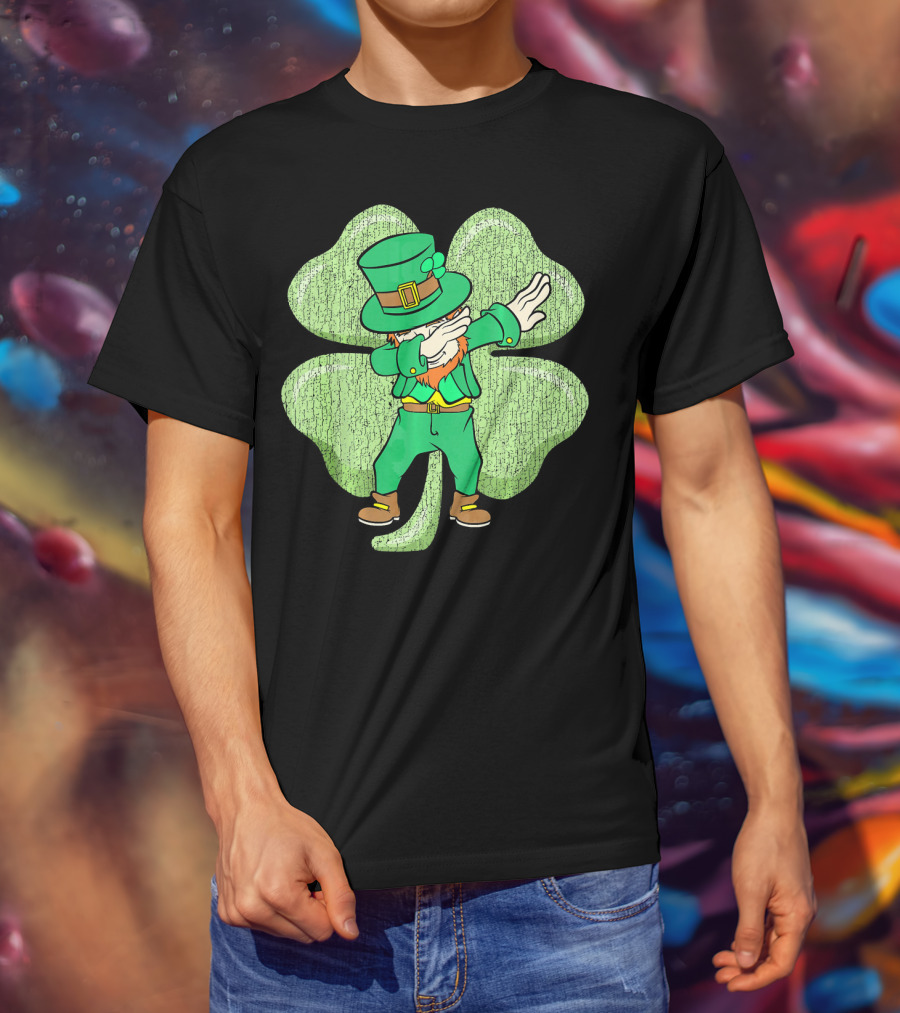St. Patrick's Paddy's Irish Dabbing Leprechaun With Shamrock T-Shirt