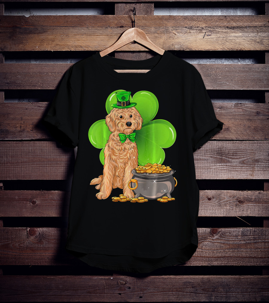 Cockapoo St Patricks Day Leprechaun Dog With Shamrock And Pot Of Gold T-Shirt