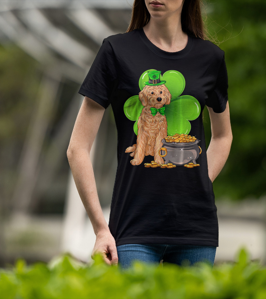 Cockapoo St Patricks Day Leprechaun Dog With Shamrock And Pot Of Gold T-Shirt