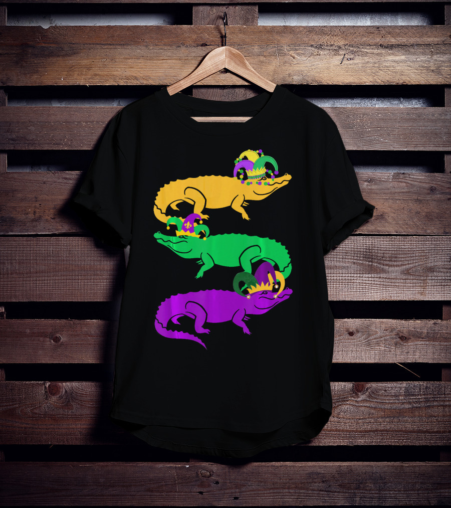 Cute Three Alligator Jesters Mardi Gras Beads T-Shirt