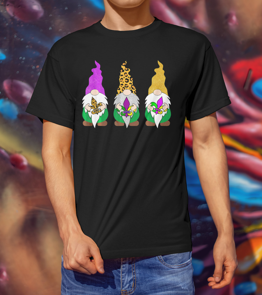 Mardi Gras Festival Colors Glitter Leopard Pattern Gnomes With Fleur-de-Lis T-Shirt