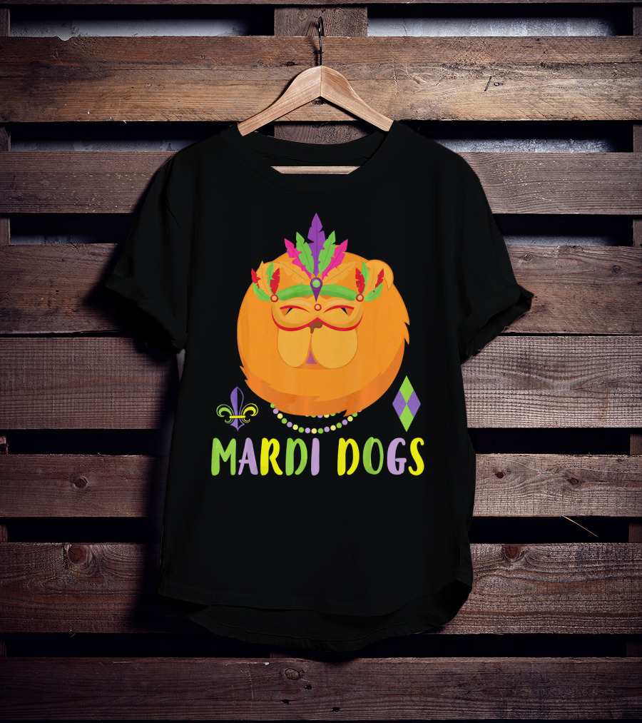 Mardi Dogs Chow Chow Costume With Beads And Mardi Gras Mask T-Shirt