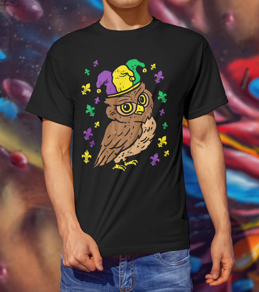 Jester Owl Mardi Gras Bird Animal Lover T-Shirt