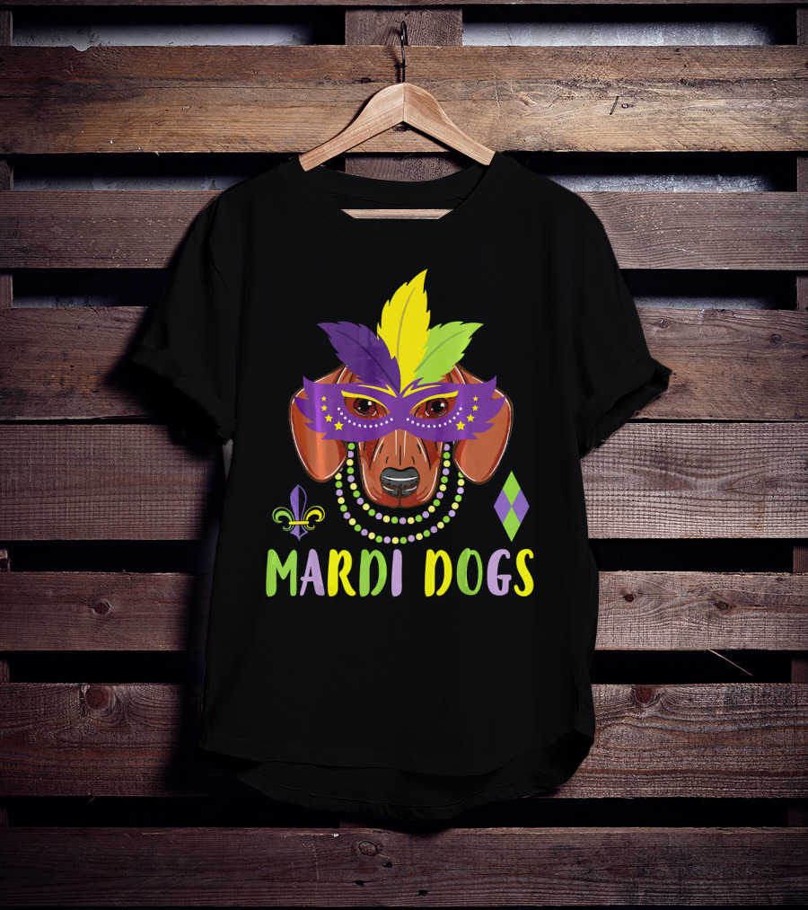 Mardi Dogs Dachshund Mask Beads Fleur-de-Lis Feathers T-Shirt