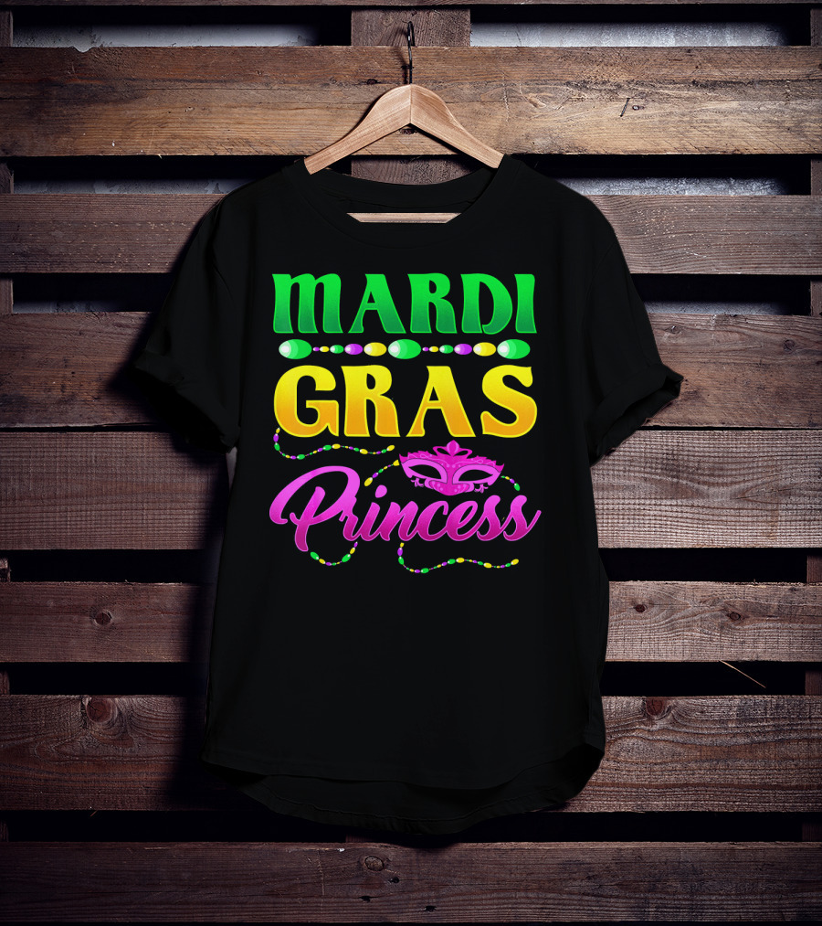 Mardi Gras Princess Cute Mask Beads T-Shirt