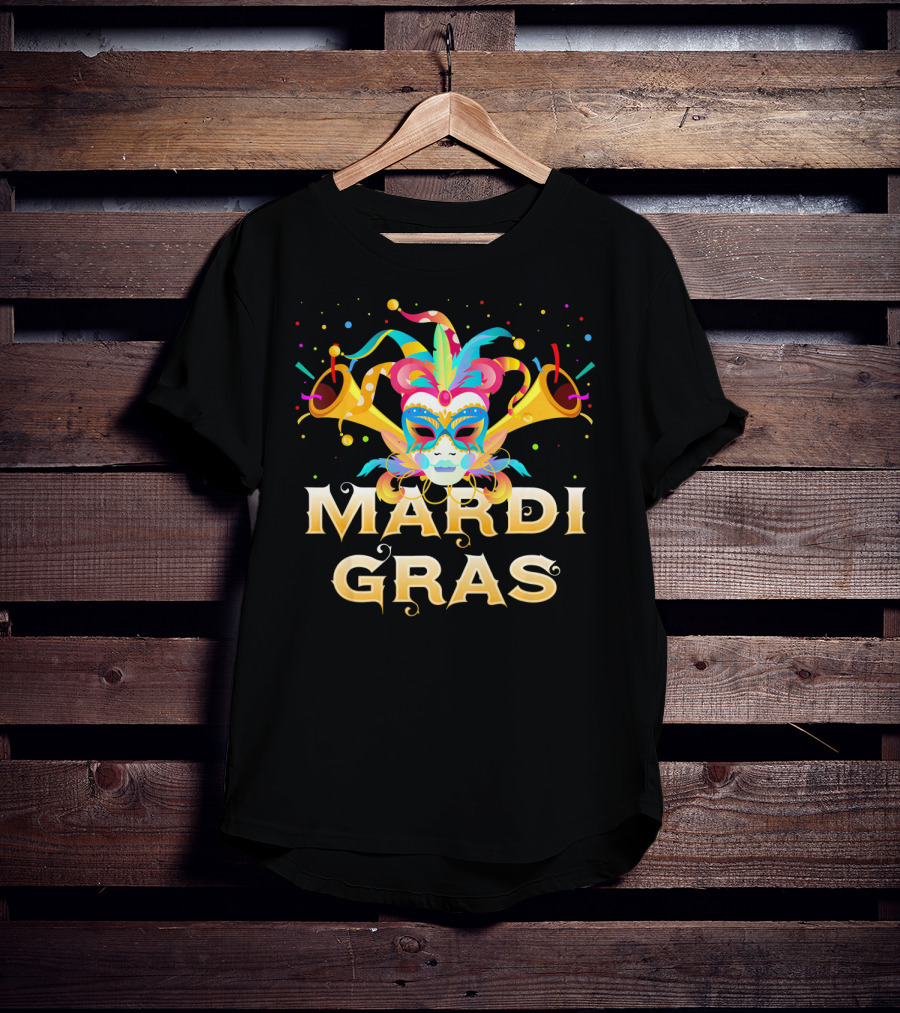 Mardi Gras Mask And Horns T-Shirt