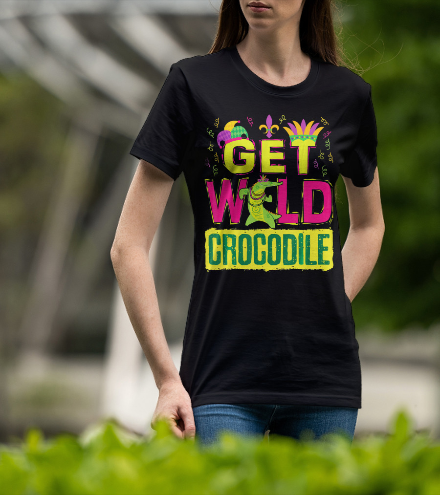 Get Wild Crocodile Mardi Gras Carnival Fleur-de-lis Festive Parade T-Shirt