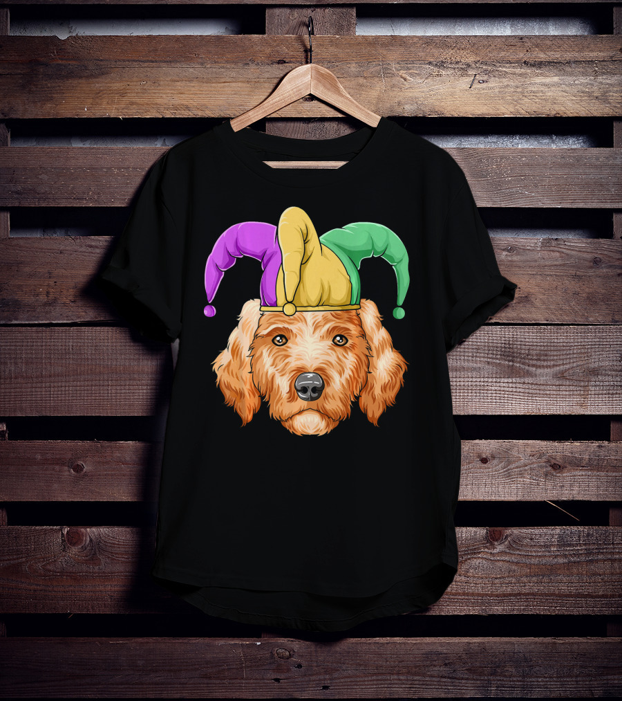 Mardi Gras Goldendoodle Jester Hat Carnival Dog Gol T-Shirt