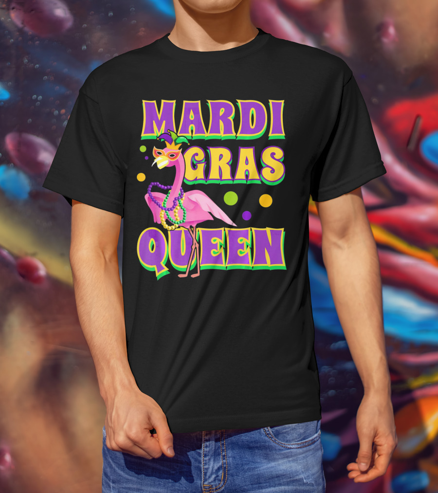 Mardi Gras Queen Fabulous Flamingo Beads And Mask T-Shirt