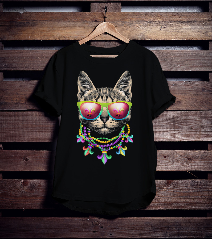 Mardi Gras New Orleans Cat Wearing Funny Fleur-de-Lis Beads And Mask T-Shirt