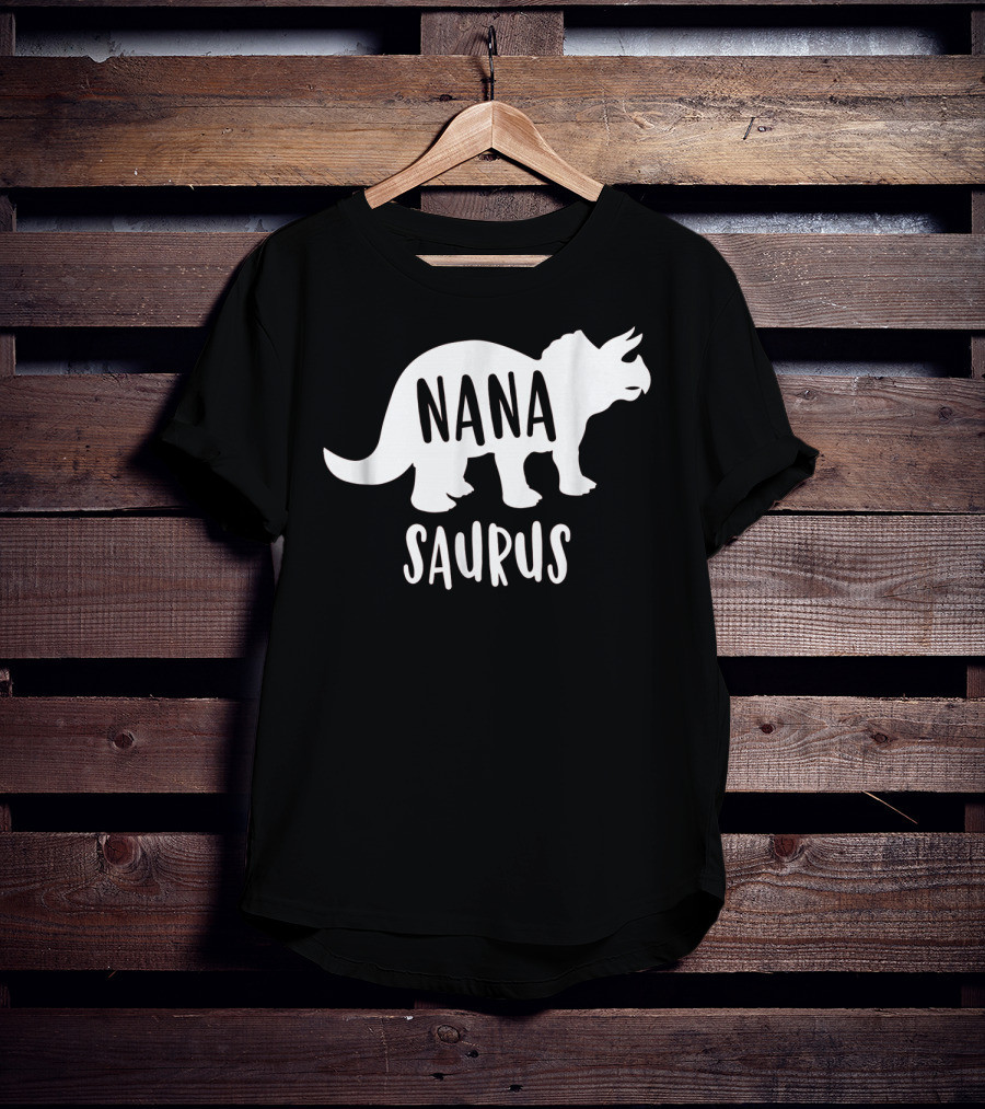 Nanasaurus Funny Dinosaur Nana Saurus Triceratops T-Shirt