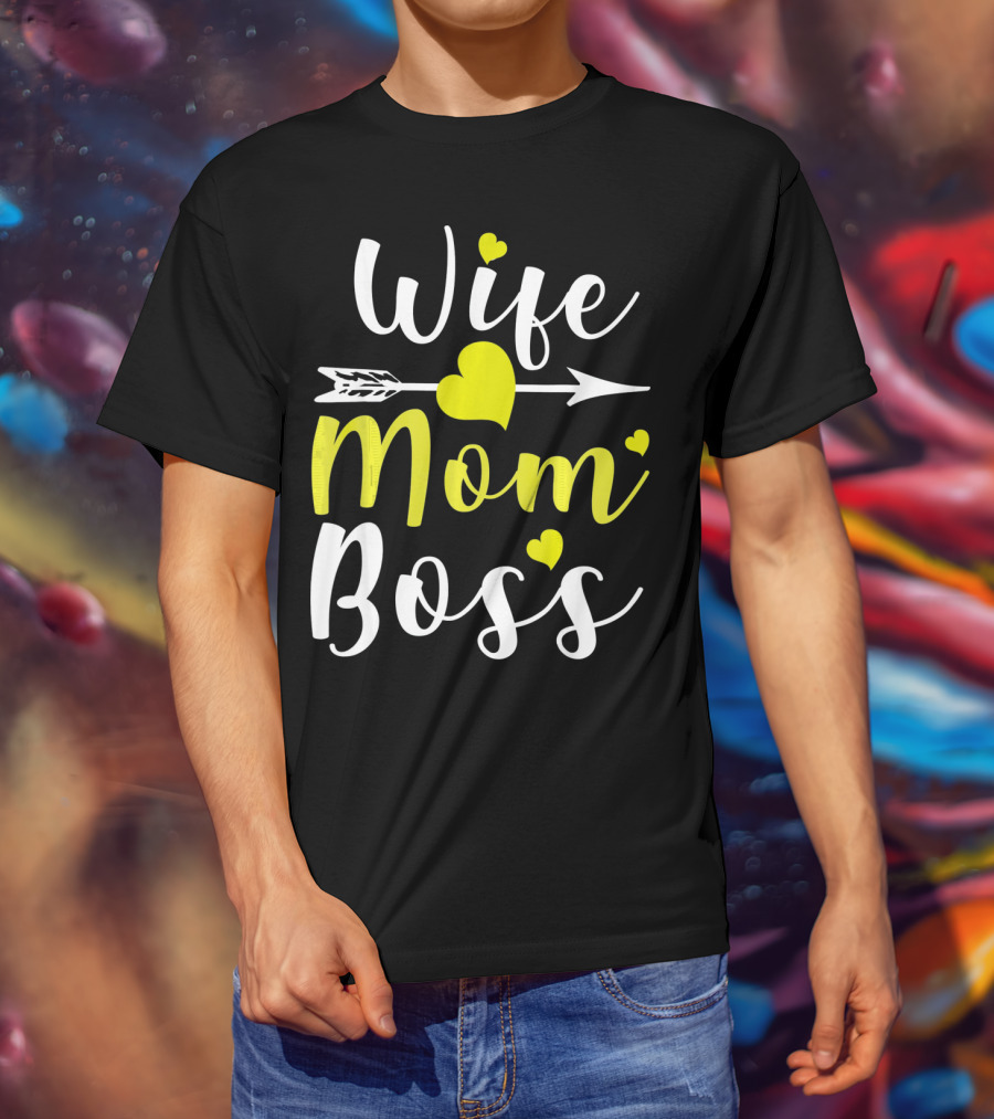 Wife Mom Boss Arrow Heart T-Shirt
