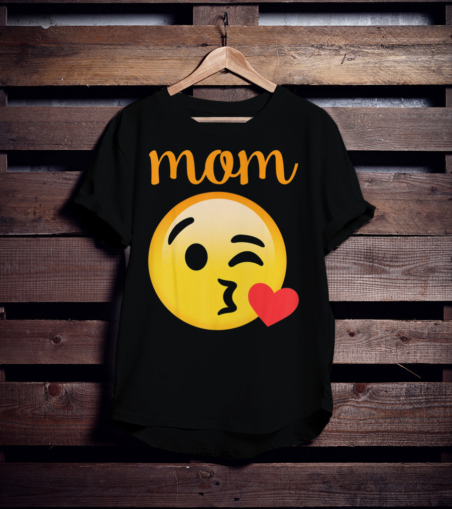Mom Kissing Emoji Heart Kiss Emoji T-Shirt