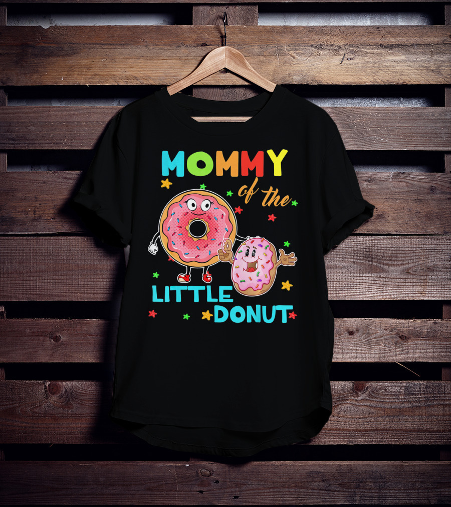 Mommy Of The Little Donut With Cute Colorful Cartoon Donuts And Stars T-Shirt