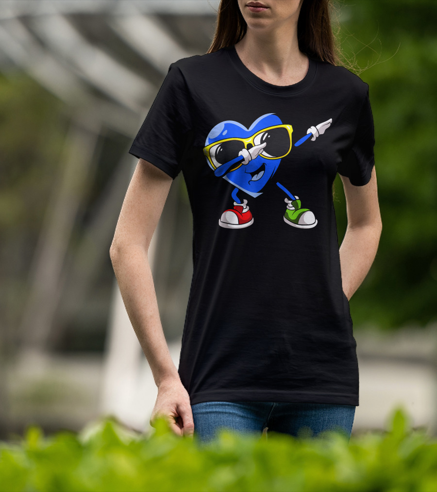 Dabbing Blue Heart Autism Awareness Month T-Shirt