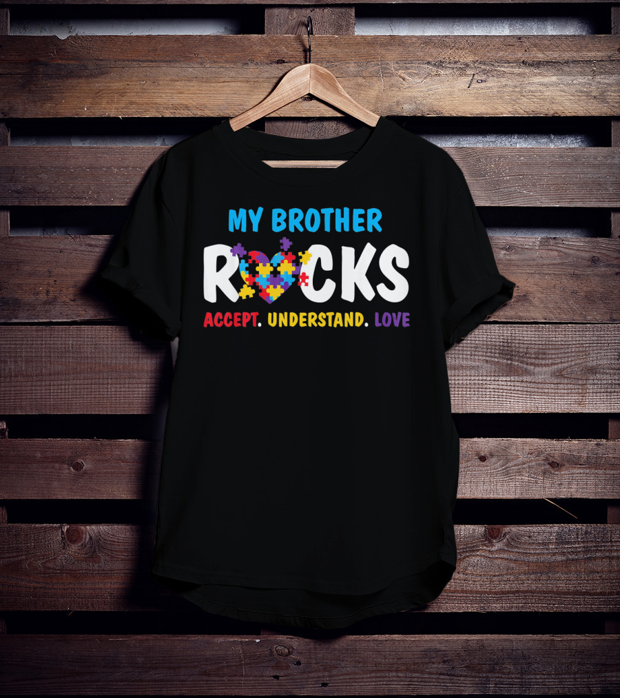 My Brother Rocks Accept Understand Love Puzzle Heart Autism Awareness T-Shirt