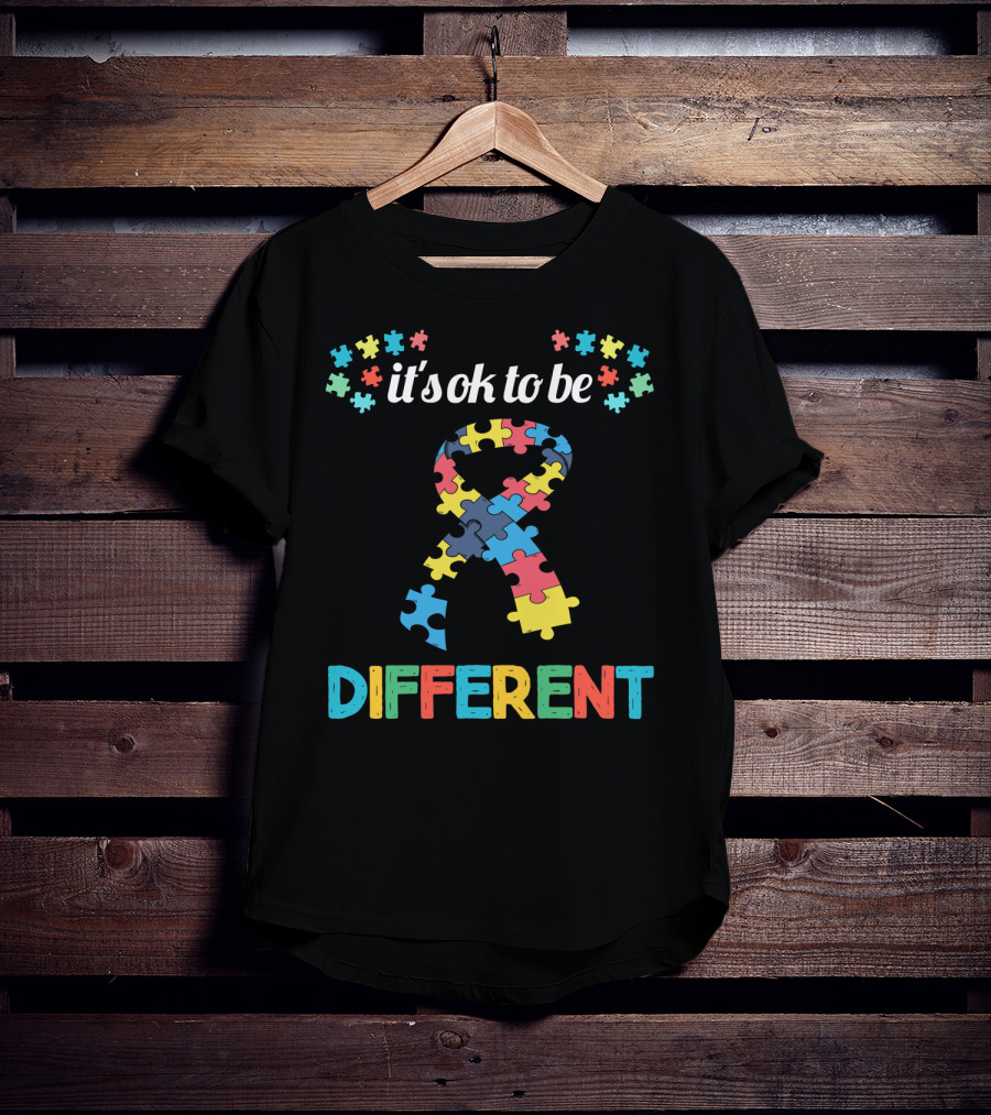 It's Ok To Be Different Autism Awareness Month Puzzle T-Shirt
