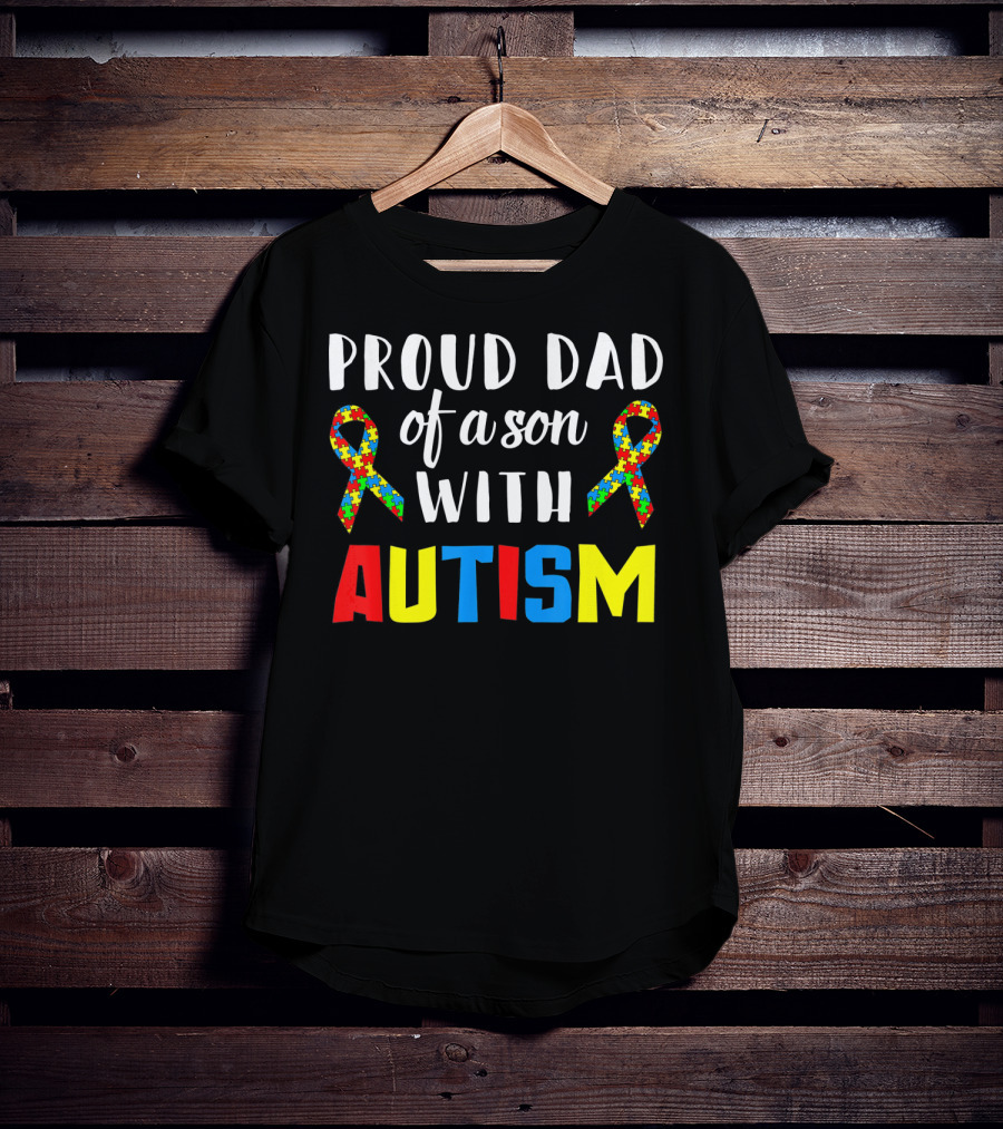 Proud Dad Of A Son With Autism Puzzle T-Shirt