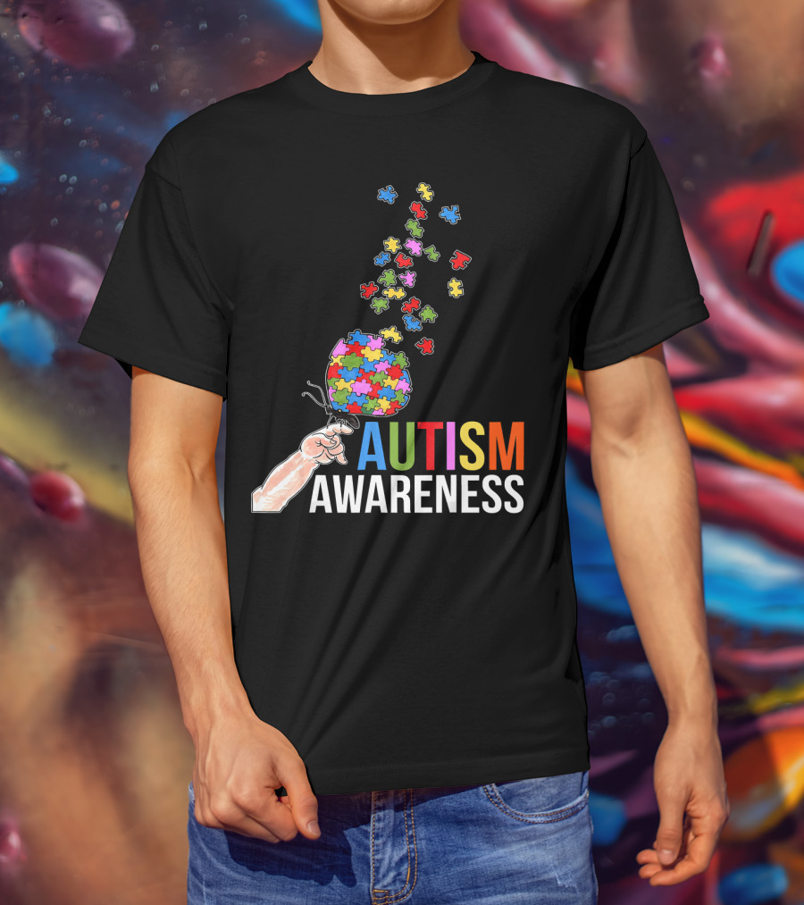 Autism Awareness Butterfly Puzzle Pieces Balloon T-Shirt