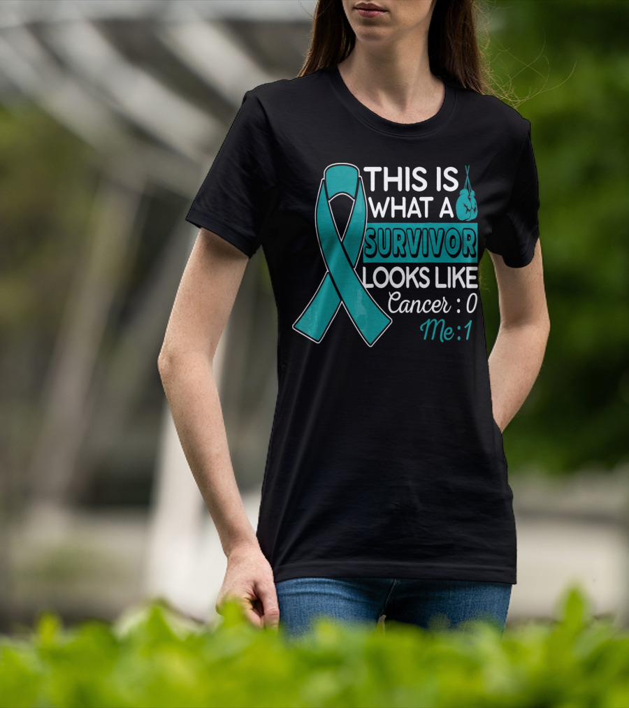 This Is What A Survivor Looks Like Cancer 0 Me 1 T-Shirt