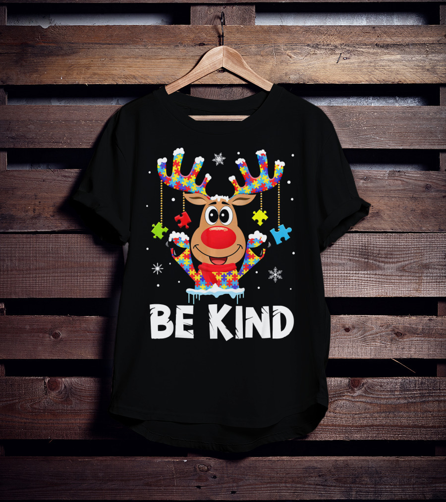 Be Kind Reindeer Puzzle Pieces Autism Awareness T-Shirt
