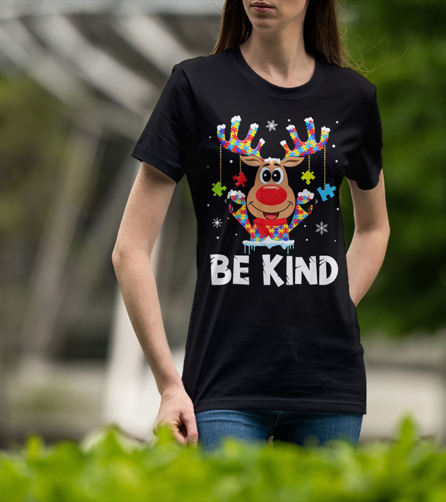 Be Kind Reindeer Puzzle Pieces Autism Awareness T-Shirt