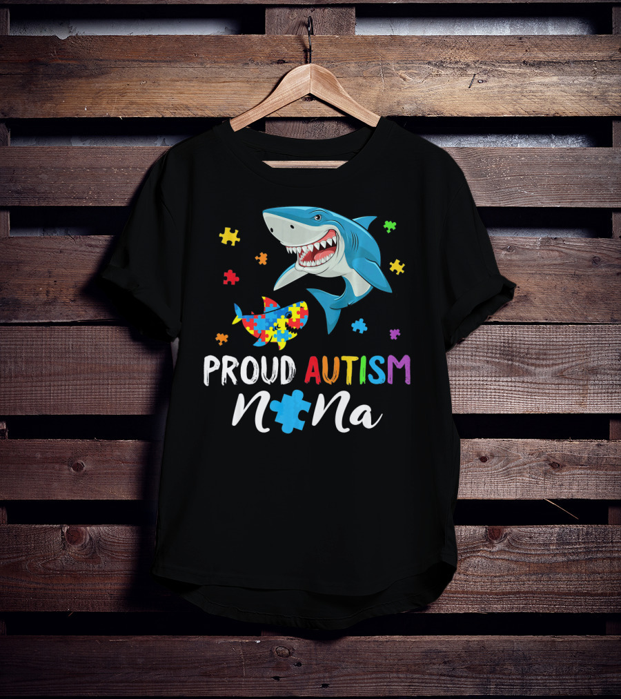 Proud Autism Nana Shark With Colorful Puzzle Pieces T-Shirt