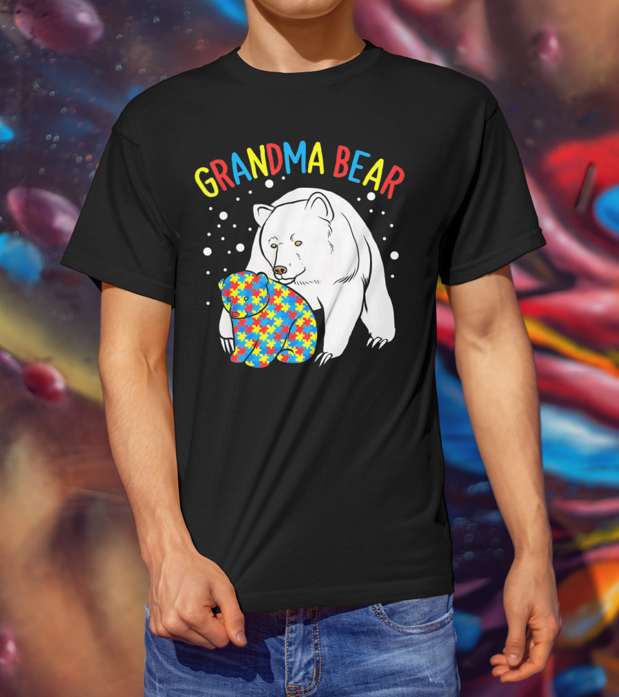 Grandma Bear Autism Puzzle Pattern Hugging Cubs T-Shirt