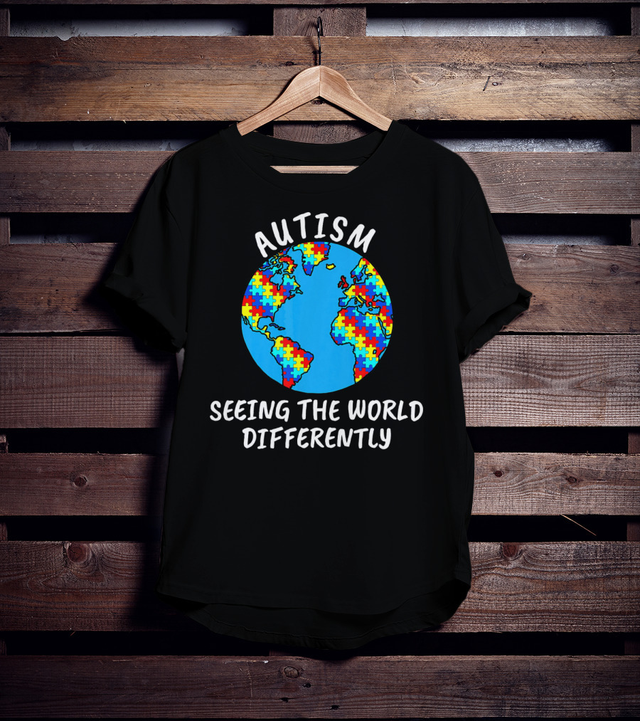 Autism Seeing The World Differently Puzzle Globe T-Shirt