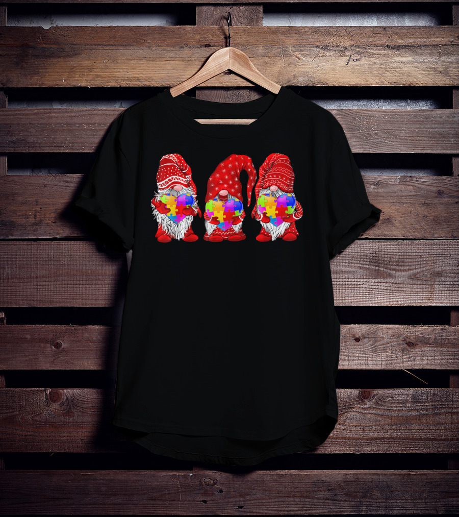 Autism Awareness Gnomies Red Hats Holding Colorful Puzzle Pieces T-Shirt