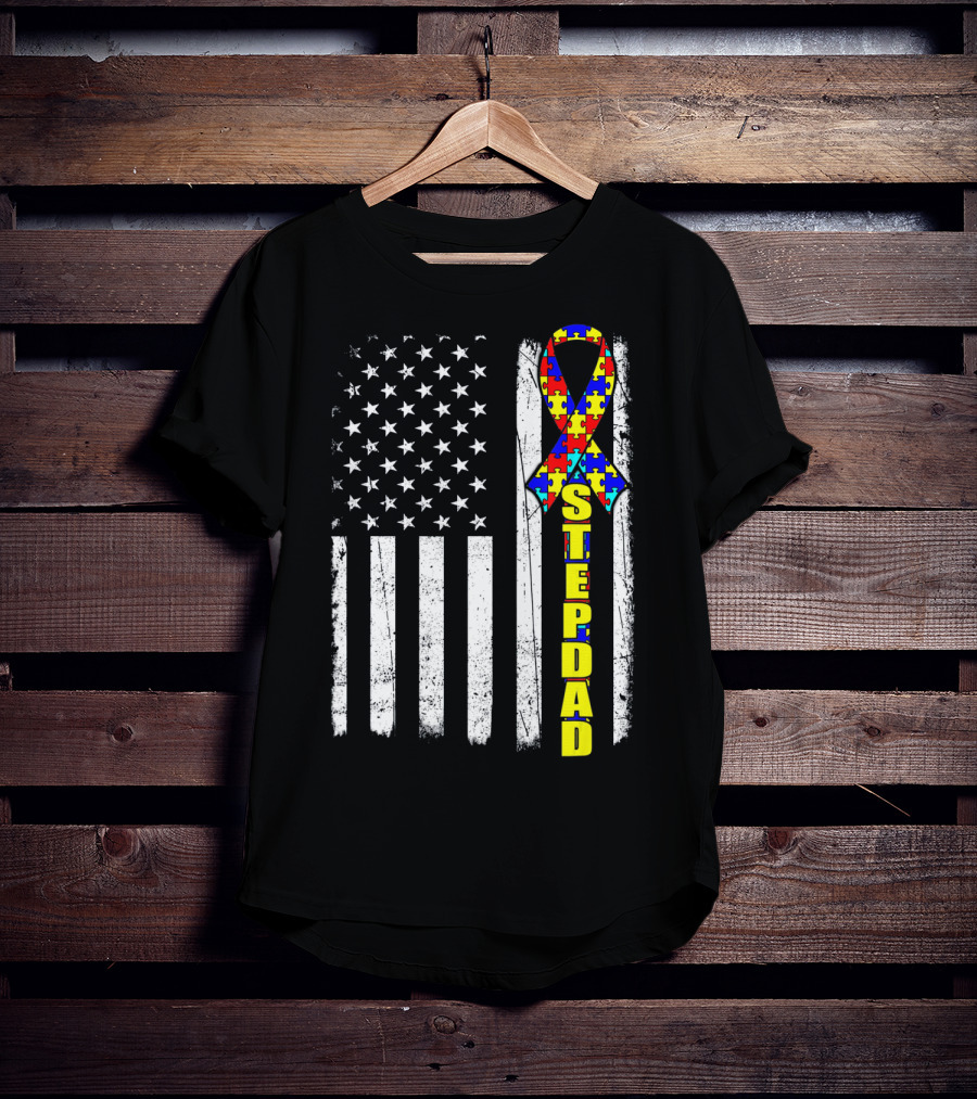 Stepdad Autism Awareness Puzzle Ribbon American Flag T-Shirt