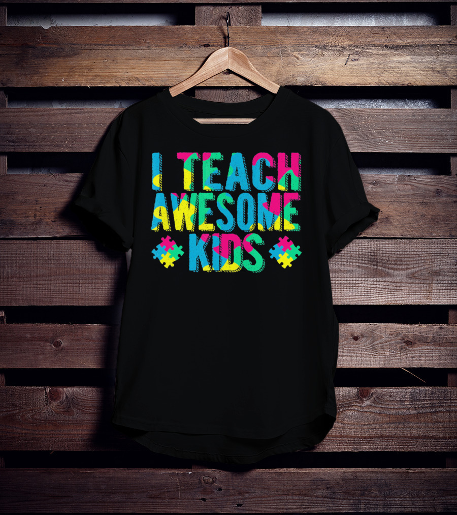 Autism Awareness I Teach Awesome Kids Puzzle Pieces T-Shirt