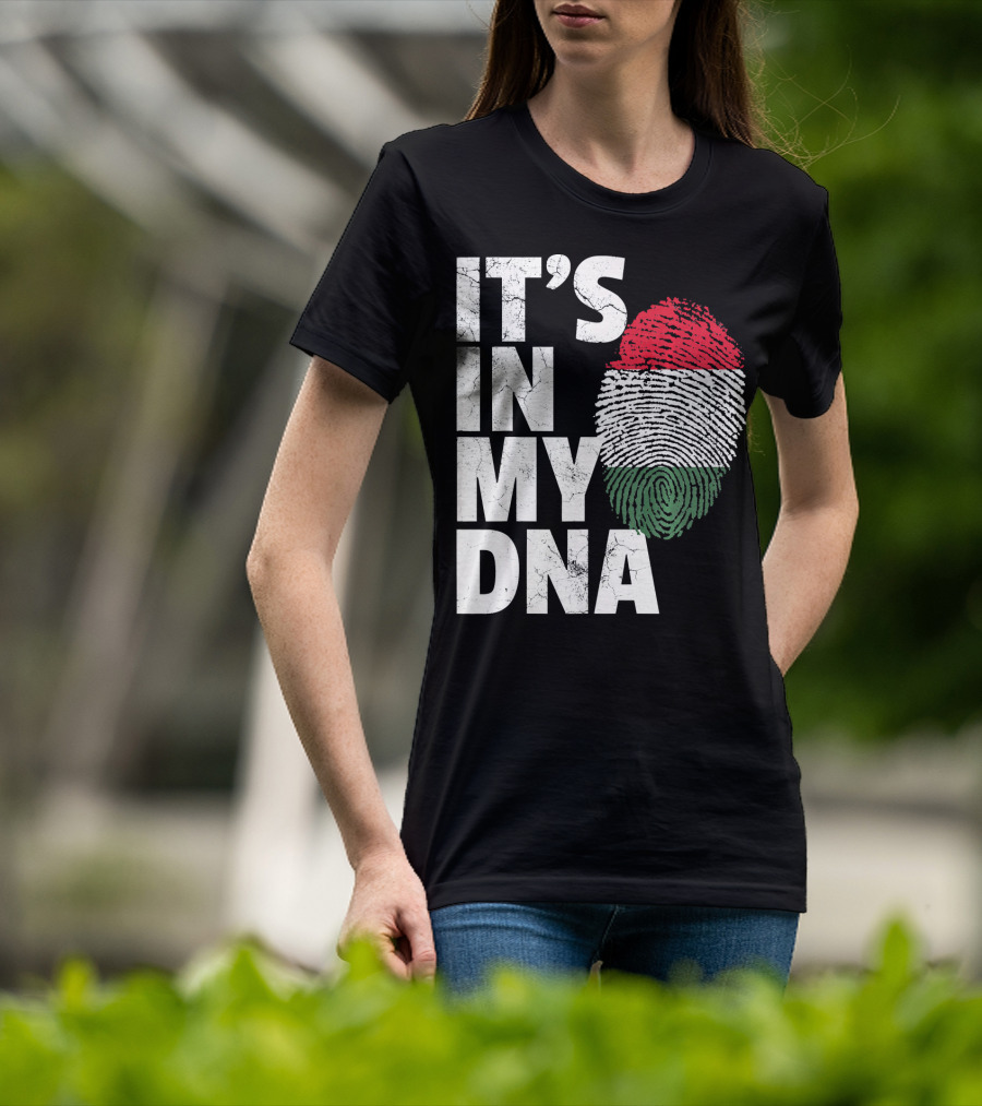 IT'S IN MY DNA Hungary Hungarian Flag Fingerprint T-Shirt