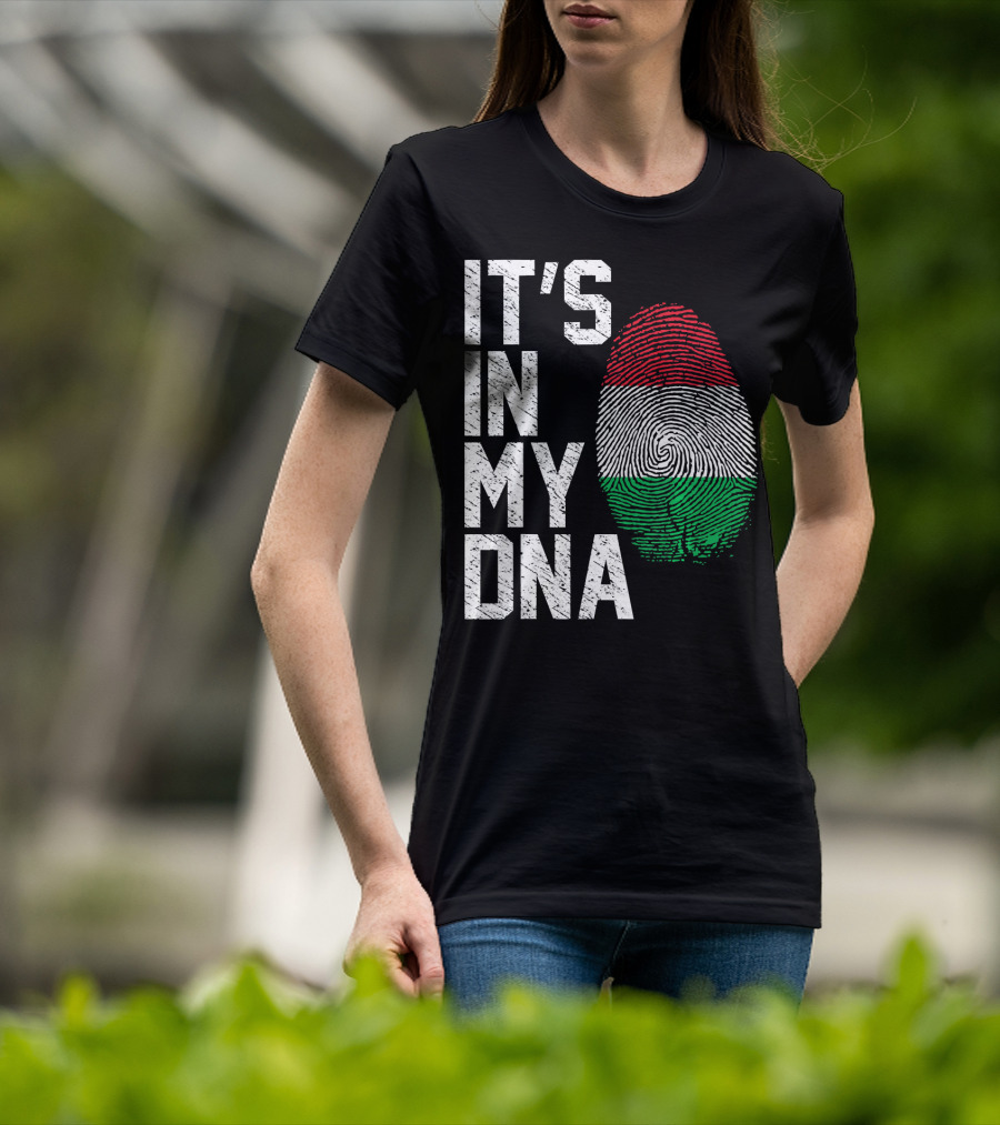 It's In My DNA Italian Italy Flag Fingerprint T-Shirt