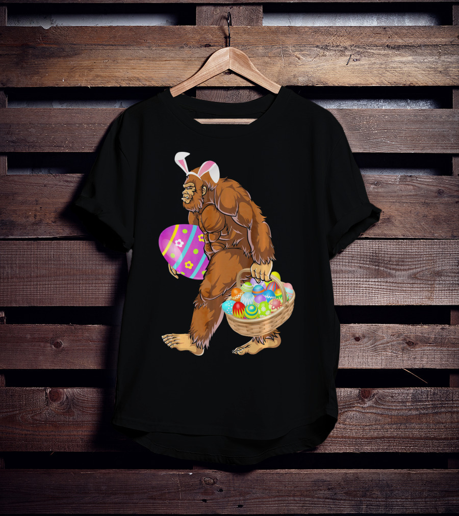 Bigfoot Easter Egg Hunt With Bunny Ears And Basket T-Shirt