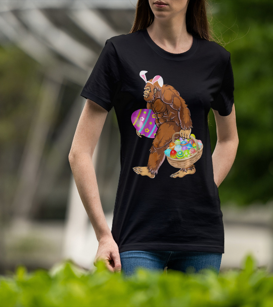 Bigfoot Easter Egg Hunt With Bunny Ears And Basket T-Shirt