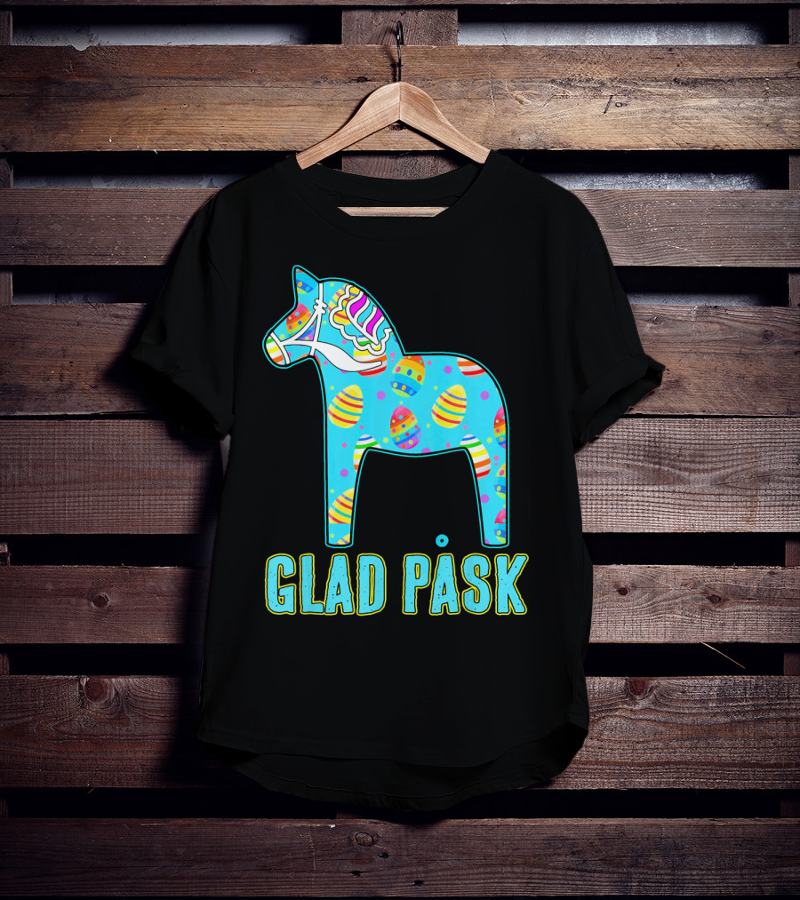Glad Påsk Swedish Easter Dala Horse With Colorful Eggs T-Shirt