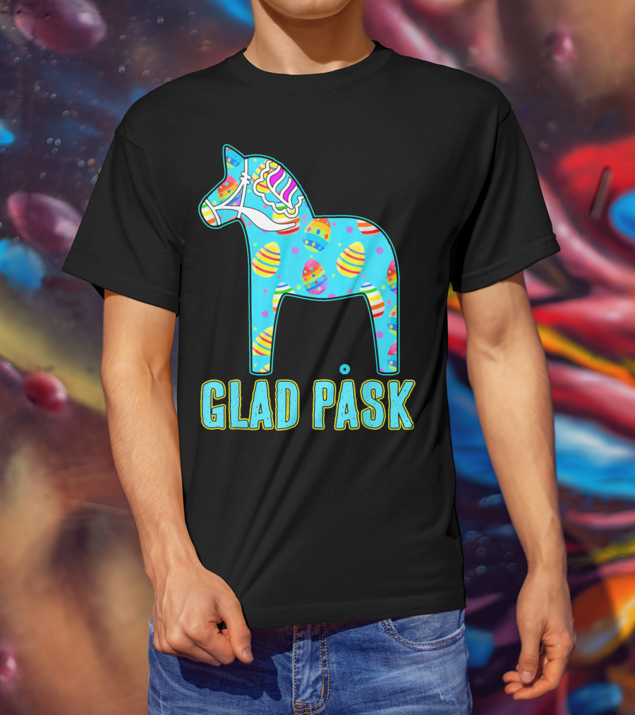 Glad Påsk Swedish Easter Dala Horse With Colorful Eggs T-Shirt
