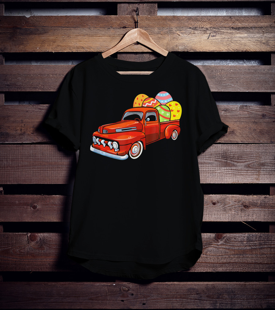 Vintage Easter Egg Pickup Truck With Colorful Eggs T-Shirt