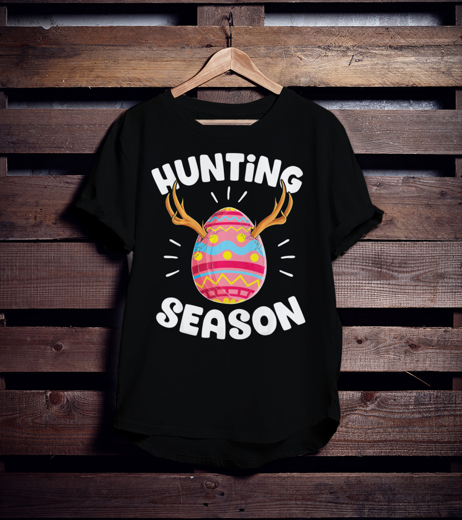 Hunting Season Easter Egg Hunter Colorful Egg With Antlers T-Shirt