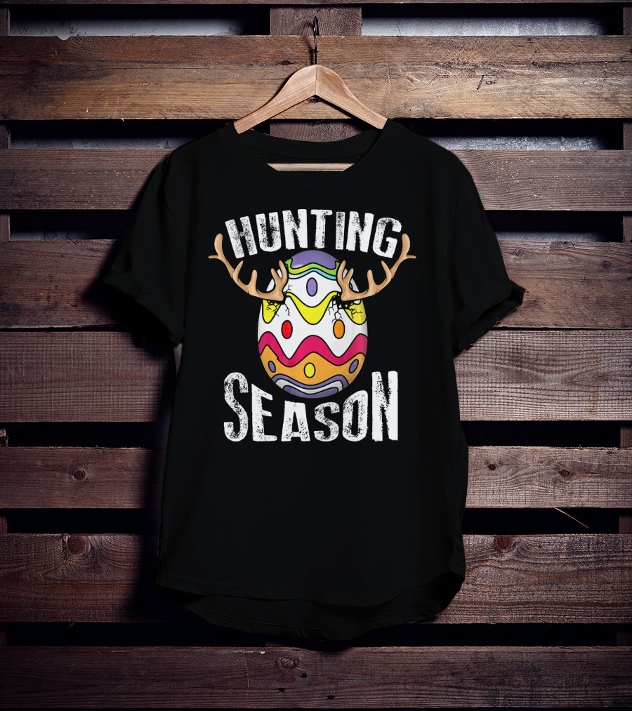 Hunting Season Cute Easter Egg Antlers Holid T-Shirt