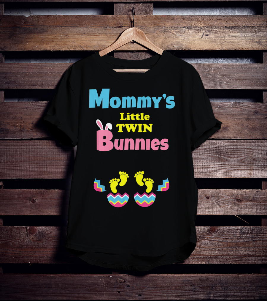 Mommy's Little Twin Bunnies Easter Expecting Mom Twins Pregnancy Ann T-Shirt